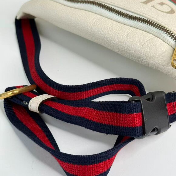 Gucci GG Logo White Leather Bum Bag with Green Red Stripes & Gold Zipper - Picture 6 of 7